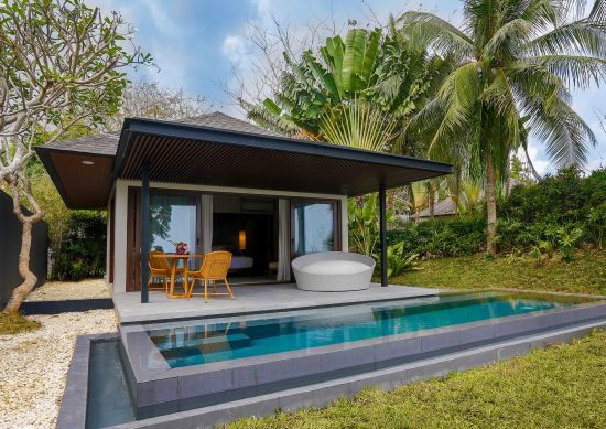 Amorita Resort in Bohol:  Pool Villa