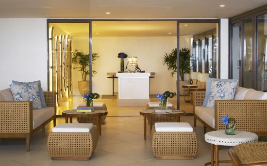 Discovery Boracay:  Front Office