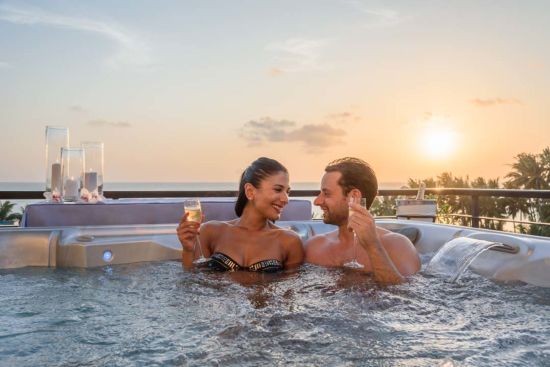 Discovery Boracay:  Hanging Out at the Jacuzzi