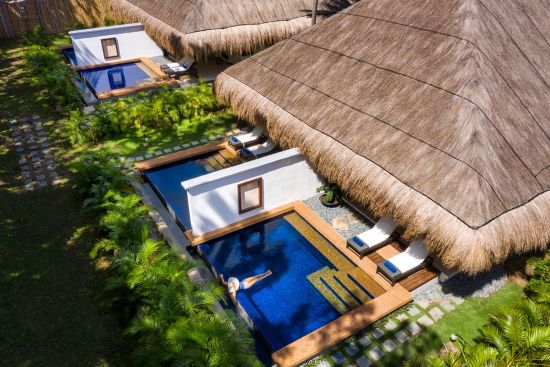 Atmosphere Resort in Negros:  Premium Pool Suites