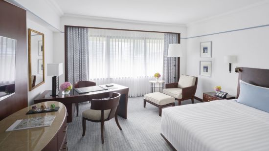 The Peninsula in Manila:  Deluxe