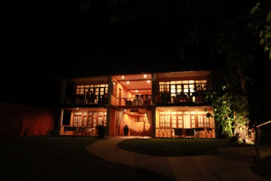 Coco Grove Beach Resort in Siquijor:  Coco Lodge