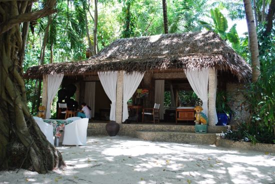 Coco Grove Beach Resort in Siquijor: Siquijor Coco Grove spa 001
