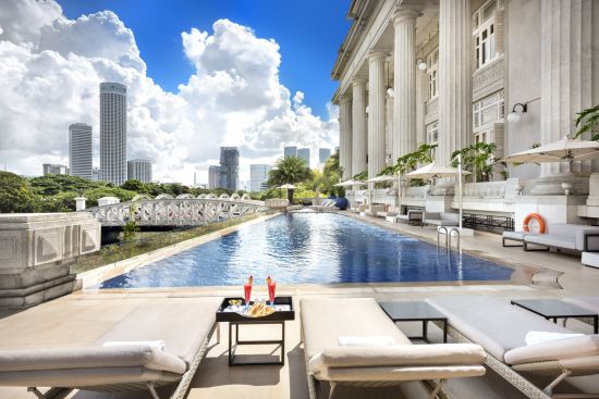 The Fullerton in Singapur:  Pool 