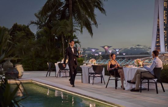 Mandarin Oriental in Singapur:  Dolce Vita Dining Under the Stars