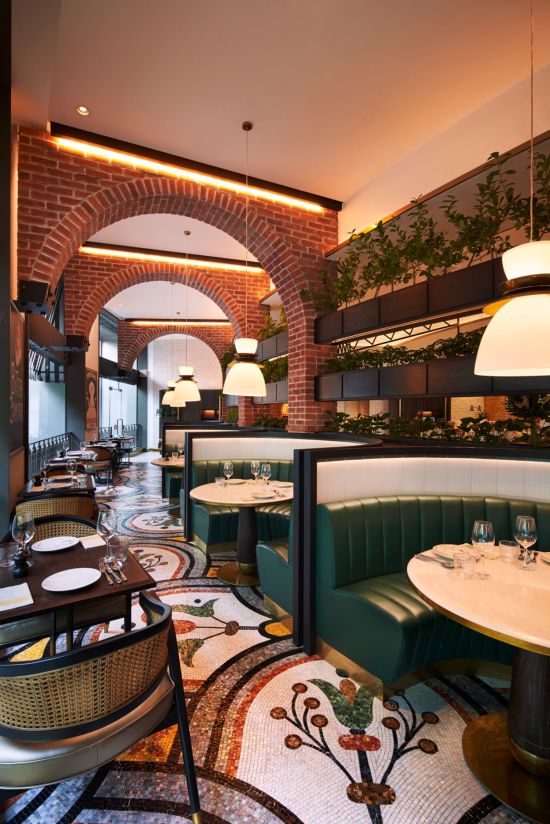 Swissotel The Stamford in Singapur:  Prego Booth Seats