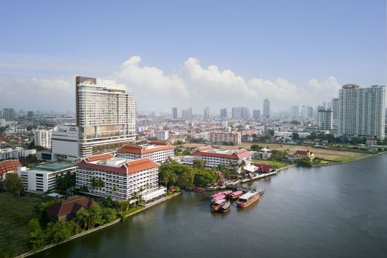 Anantara Riverside Bangkok Resort: Resort Exterior View