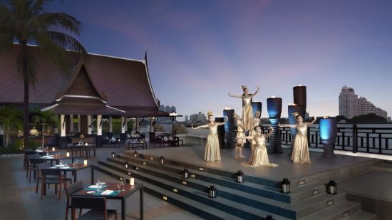 Anantara Riverside Bangkok Resort:  Riverside Terrace