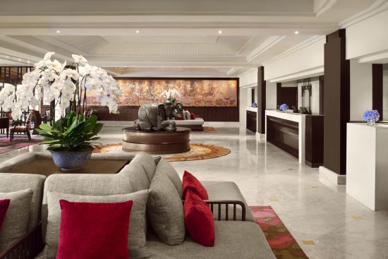 Anantara Riverside Bangkok Resort:  Lobby | Reception