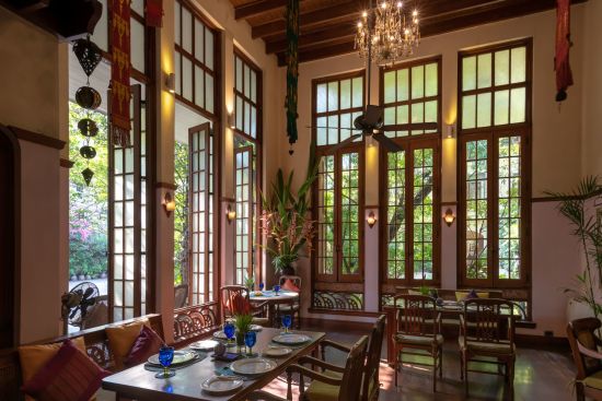 Ariyasom Villa in Bangkok:  Na Aroon Restaurant