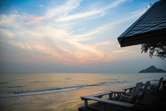 Let's Sea Hua Hin Al Fresco Resort:  Bar Terrace