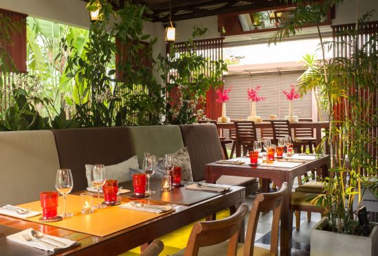 Let's Sea Hua Hin Al Fresco Resort:  Beach Restaurant