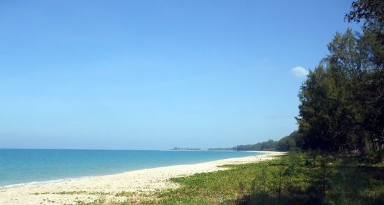 Bangsak Village à Khao Lak:  Beach