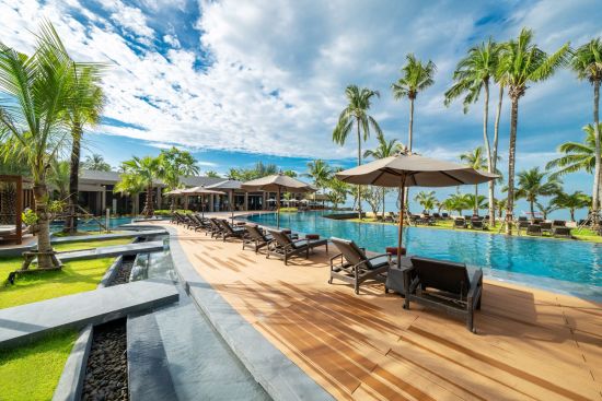 La Flora Khao Lak:  Main Pool
