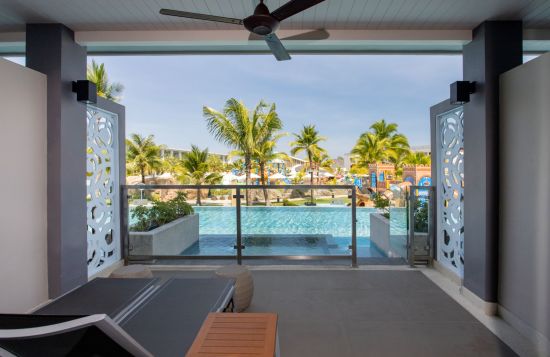The Sands Khao Lak by Katathani:  Pool Access Family Room (Aqua Wing)