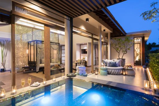 The Sarojin à Khao Lak:  Jacuzzi Pool Suite | Terrace