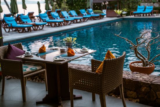 Bo Phut Resort & Spa à Ko Samui:  Pool | Snack