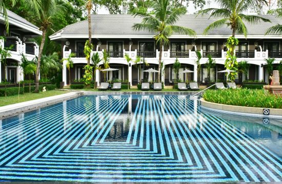 Shinta Mani Angkor in Siem Reap:  Pool Bayon Resort Wing