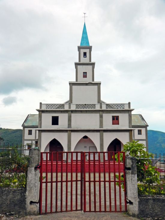 Unbekanntes Paradies Timor-Leste ab Dili: Maubisse: Sao Mateus church