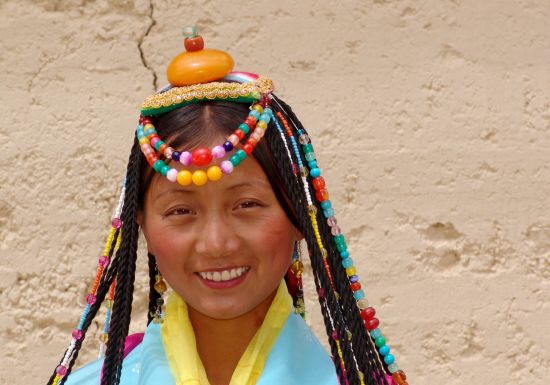 Yunnan aktiv erleben ab Kunming: Zhongdian: Tibetan Girl