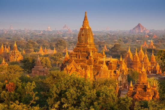 La fascination du Myanmar – un pays en mutation de Naypyitaw: Bagan UNESCO World Heritage