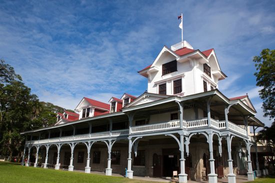 Inselwelt Visayas ab Negros: Negros Dumaguete Siliman University Museum