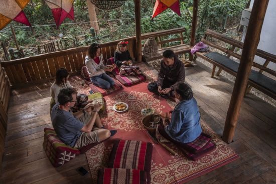 Découverte active de Luang Prabang: activities: Bamboo Weaving