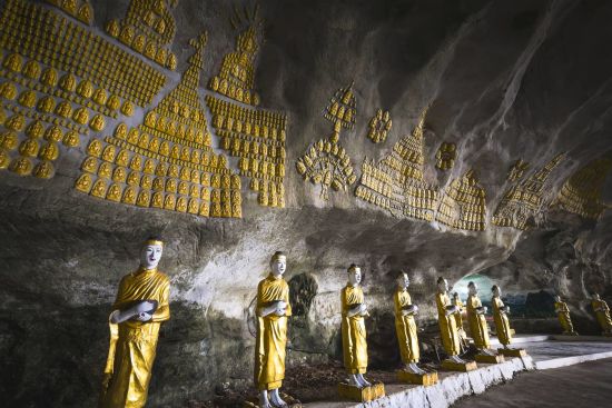 Fascination du sud du Myanmar de Yangon: Sadan Sin Min cave
