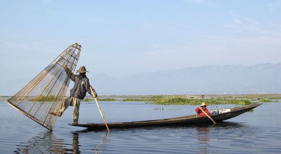 Myanmar - Land der Tempel und Pagoden ab Yangon: Inle Lake fisherman