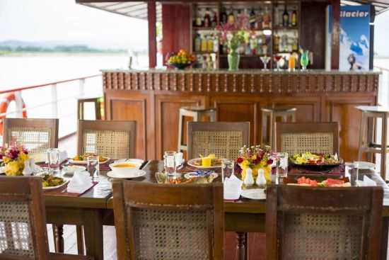 Croisière fluviale sur le mystique fleuve Irrawaddy de Bhamo: Metta Cruises