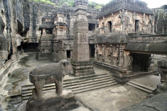 Weltkulturerbe Ellora & Ajanta ab Aurangabad: Ellora: Kailash Temple (Kailasanatha Temple)