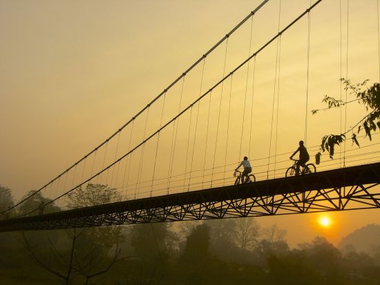 River Kwai Soft Adventure & Elefanten Erlebnis ab Bangkok: activities: Bicycle at the Sundown