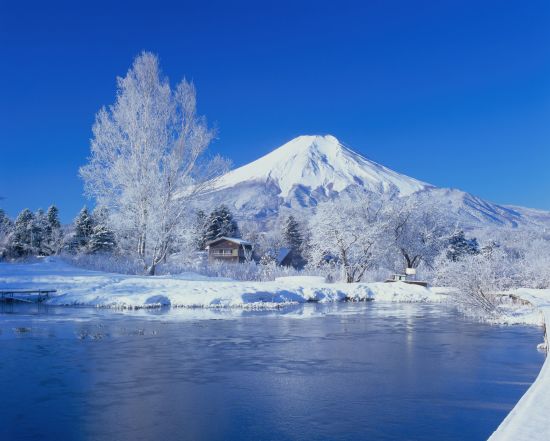 Circuit en groupe «Au royaume de la déesse du soleil» de Kyoto: Mt. Fuji: winter scenery