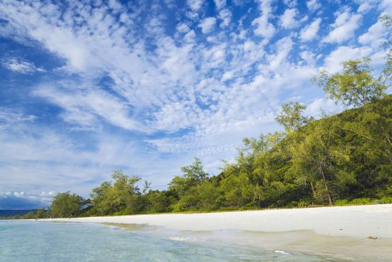 Individuelles Inselhüpfen durch 3 Länder ab Bangkok: Sihanoukville Koh Rong Island