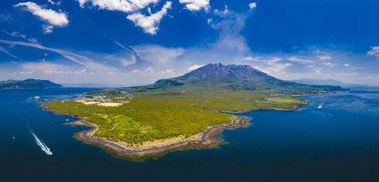 Japan auf neuen Wegen ab Tokio: Yakushima Island from above