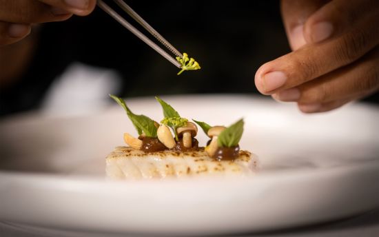 Farmhouse Resort & Spa - Smiling Gecko Sozialprojekt ab Phnom Penh: f&b: Chefs Table