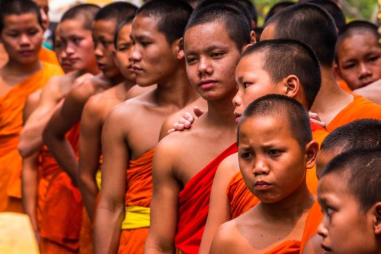 Découverte intense du Laos de Vientiane: Luang Prabang Pi Mai Festival