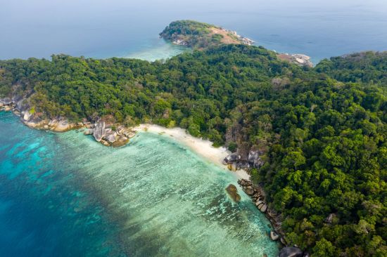 Segeltörn im paradiesischen Mergui Archipel ab Kawthaung: Mergui Archipel aerial drone view