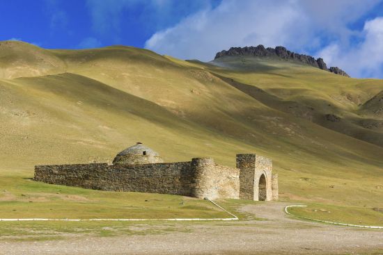 Sur les traces de Marco Polo le long de la route de la Soie de Pékin: Tash Rabat