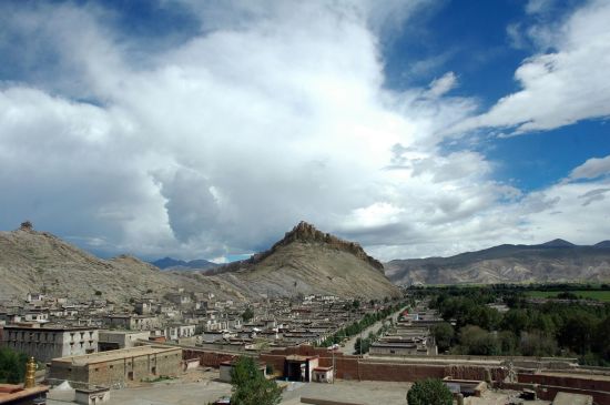 Die Magie Tibets - Basis & Mt. Everest & Tsetang ab Lhasa: Gyantse overview