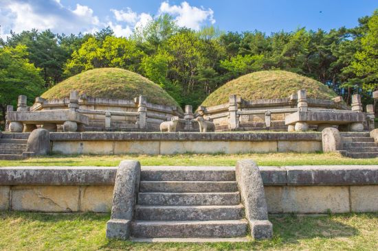 Grand circuit en Corée du Nord de Pyongyang: Tomb of King Kongmin