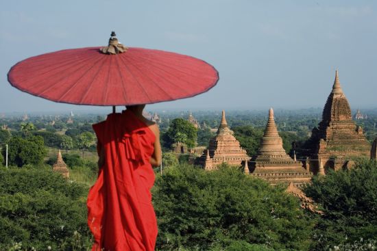 Ursprüngliches Myanmar ab Yangon: Bagan mit Mönch