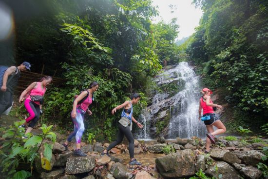Abenteuer Sapa «Hiking Package» ab Hanoi: Sapa: Hiking in nature