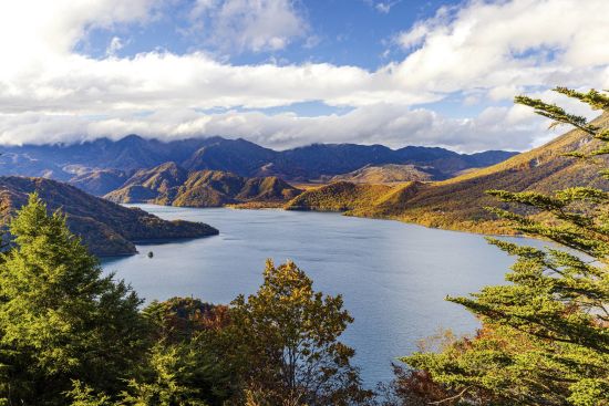 Nikko: Tempel und Natur pur ab Tokio: Scenery of Lake Chuzenji
