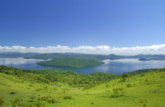 Durch das Land der Ainu ab Hakodate: Lake Kussharo