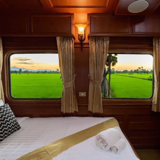 The Blue Jasmine – Train Heritage de Bangkok: Premium Suite