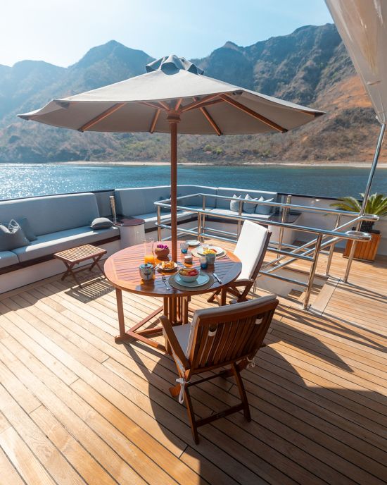 Kreuzfahrt im Korallendreieck Indonesiens (Komodo - Bali) ab Labuan Bajo: f&b: breakfast