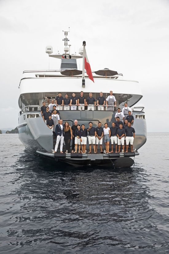 Raja Ampat an Bord der Aqua Blu ab Sorong: opinion: Crew