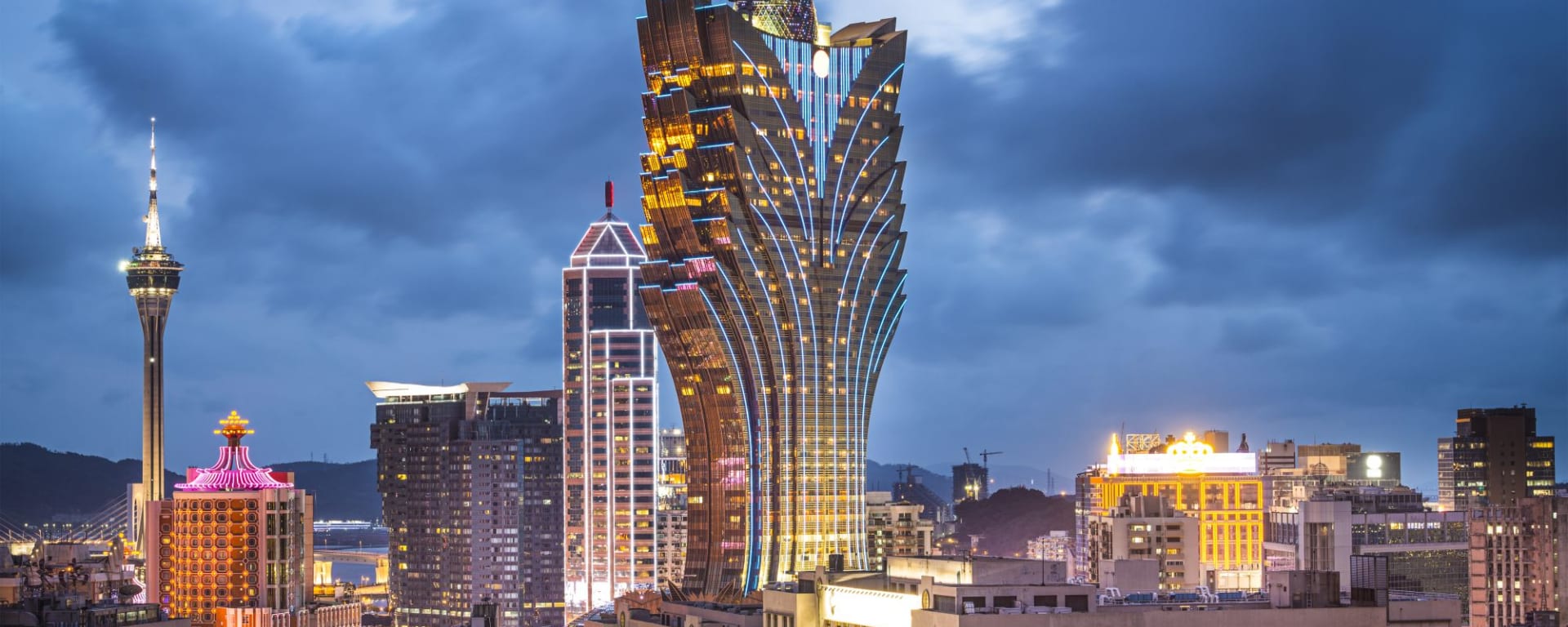 Tout savoir sur les voyages et les vacances à Macao: Macau City skyline
