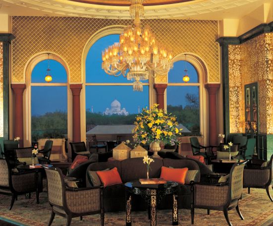 The Oberoi Amarvilas in Agra:  Lounge